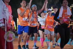BIB: 2209, 22042, 2474, 26434, 264
                            <button type="button" onclick="openModal(21496560)" class="btn btn-primary btn-sm float-right btn-popup" data-toggle="modal" data-target=".modal-high-quality">
                        <i class="fas fa-shopping-cart"></i> Add to Cart
                    </button>
                                            <button type="button" onclick="isThisMe(21496560, true)" class="btn btn-success btn-sm float-right btn-popup btn-isme hidden" data-toggle="tooltip" data-placement="bottom" title="นี่คือรูปของคุณใช่ไหม คลิกที่นี่เพื่อเอาเข้าอัลบั้ม">
                        <i class="fas fa-plus"></i> Add to album
                    </button>
                    <button type="button" onclick="isThisMe(21496560, false)" class="btn btn-warning btn-sm float-right btn-popup btn-isnotme hidden">
                        <i class="fas fa-ban"></i> Remove from album
                    </button>